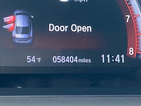 Used 2019 Honda Civic Sport image 13