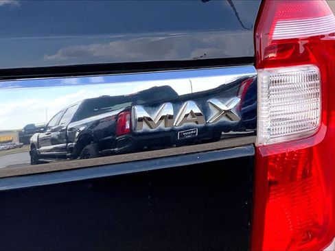 Certified 2021 Ford Expedition Max XLT image 9