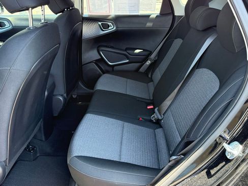 Used 2020 Kia Soul GT-Line FWD image 30