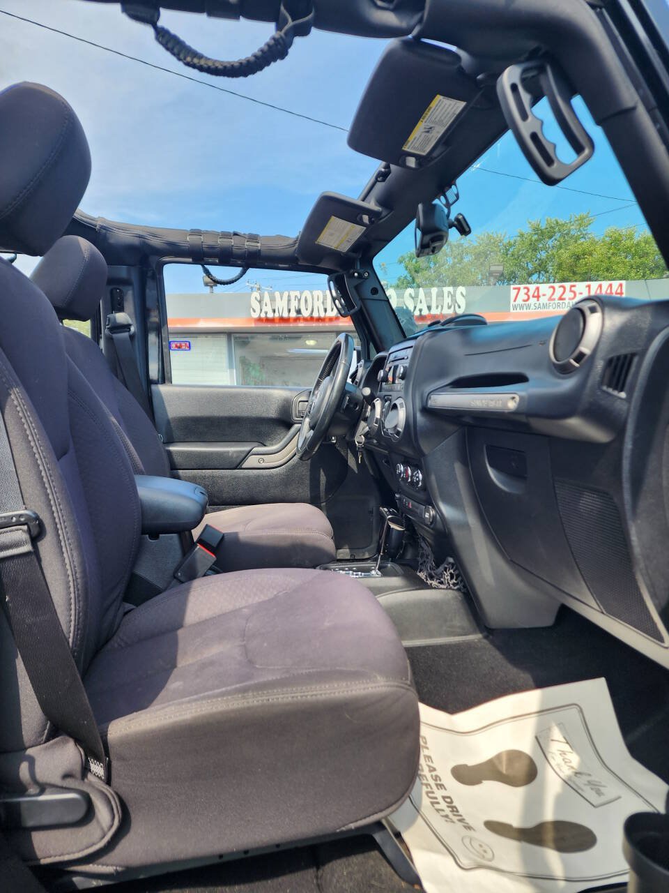 Used 2013 Jeep Wrangler Unlimited Sport AWD/4WD image 21