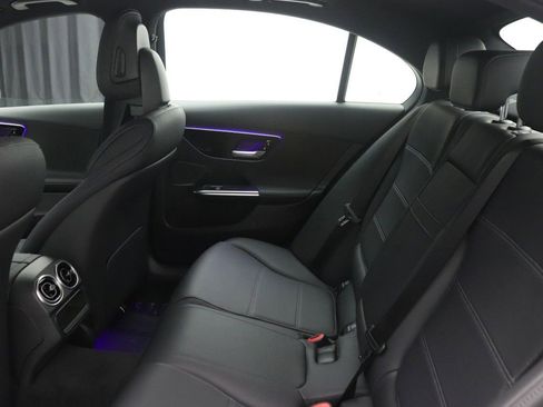 Used 2025 Mercedes-Benz C 300 4MATIC Sedan image 34