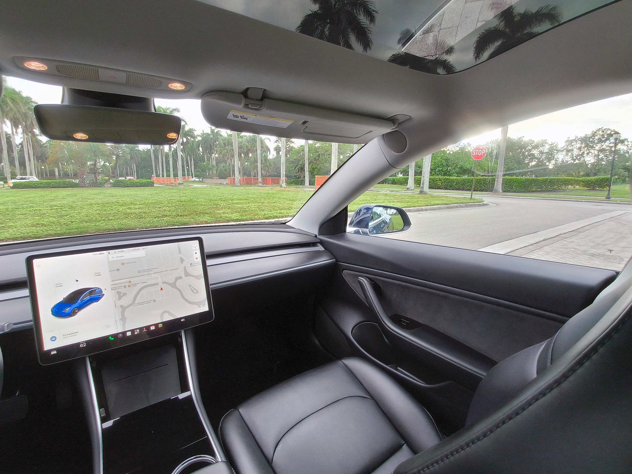 Used 2018 Tesla Model 3 Long Range RWD image 21