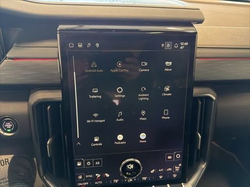Used 2025 GMC Acadia AT4 w/ Luxury Package AWD/4WD image 29