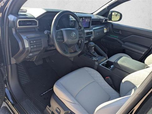 Used 2025 Toyota Tacoma SR5 AWD/4WD image 3