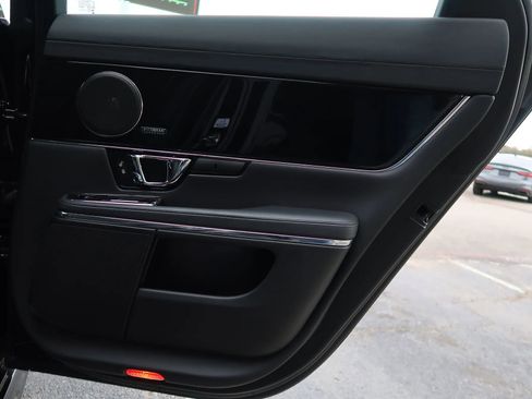 Used 2019 Jaguar XJ R-Sport image 50
