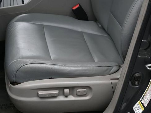 Used 2013 Honda Pilot Touring image 11