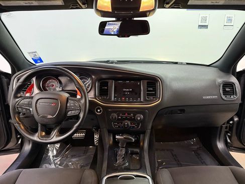 Used 2019 Dodge Charger Scat Pack image 9