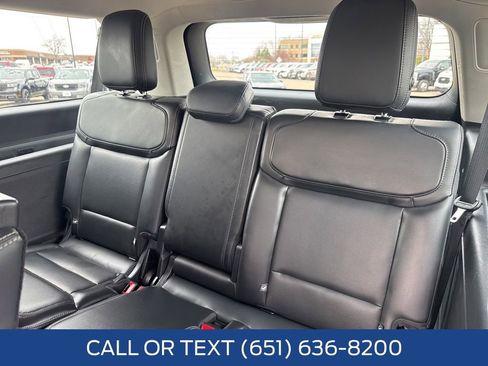Used 2025 Ford Expedition Max Platinum image 32