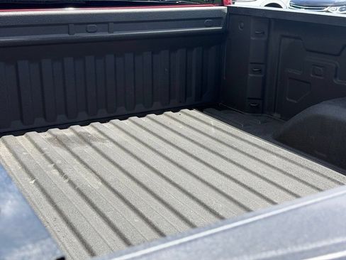 Used 2019 Chevrolet Silverado 1500 Custom Trail Boss w/ Custom Convenience Package AWD/4WD image 9