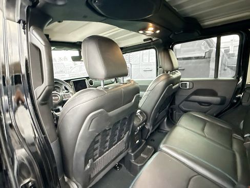 Used 2022 Jeep Wrangler Unlimited Rubicon 4xe w/ Cold Weather Group image 23