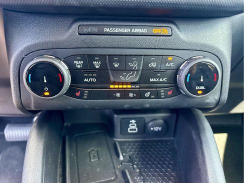 Used 2024 Ford Bronco Sport Outer Banks w/ Tech Package AWD/4WD image 18