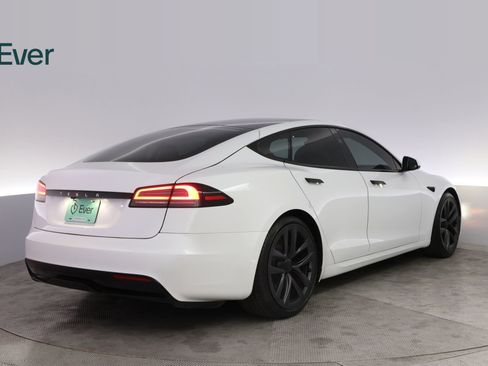 Used 2023 Tesla Model S Standard Range AWD/4WD image 3