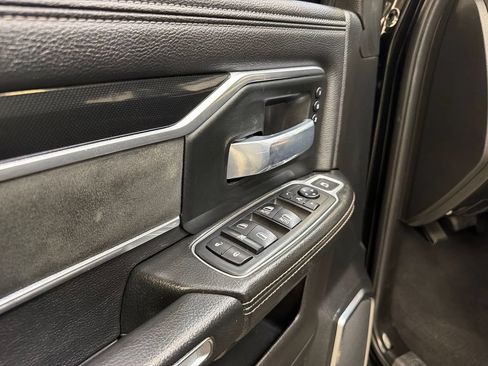 Used 2019 RAM 2500 Laramie AWD/4WD image 32