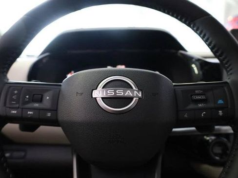 New 2026 Nissan Pathfinder SL w/ SL Premium Package AWD/4WD image 13