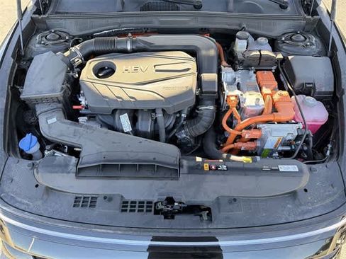 Certified 2025 Hyundai Sonata Limited image 18