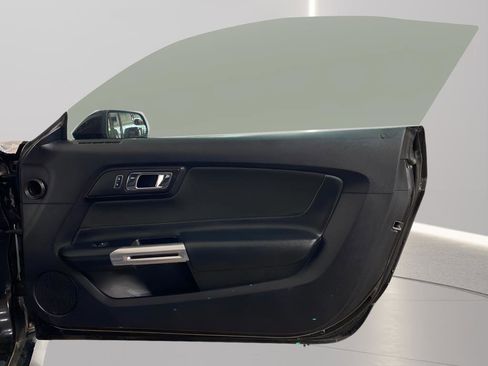 Used 2015 Ford Mustang GT image 12