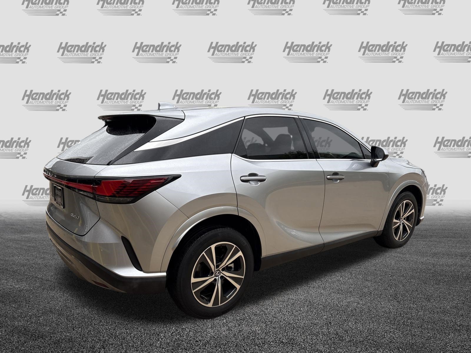 Used 2024 Lexus RX 350 FWD w/ Technology Package image 10