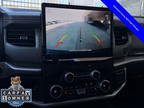 Used 2023 Ford Expedition XLT image 9