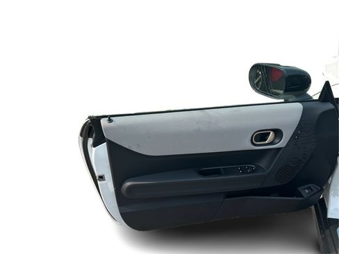 New 2026 MINI Cooper 2-Door Hardtop FWD image 18