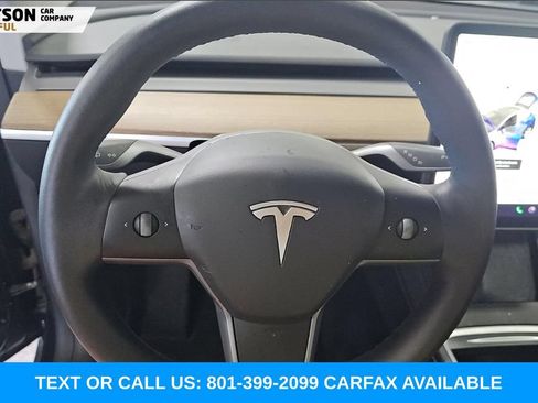 Used 2024 Tesla Model Y Long Range AWD/4WD image 5