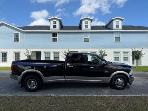 Used 2010 Dodge Ram 3500 Truck Laramie RWD image 4