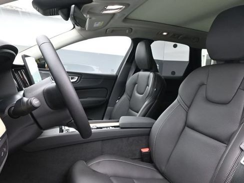 New 2026 Volvo XC60 T8 Ultra w/ Protection Package Premier AWD/4WD image 10