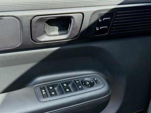 Used 2025 Hyundai Santa Fe Calligraphy image 24