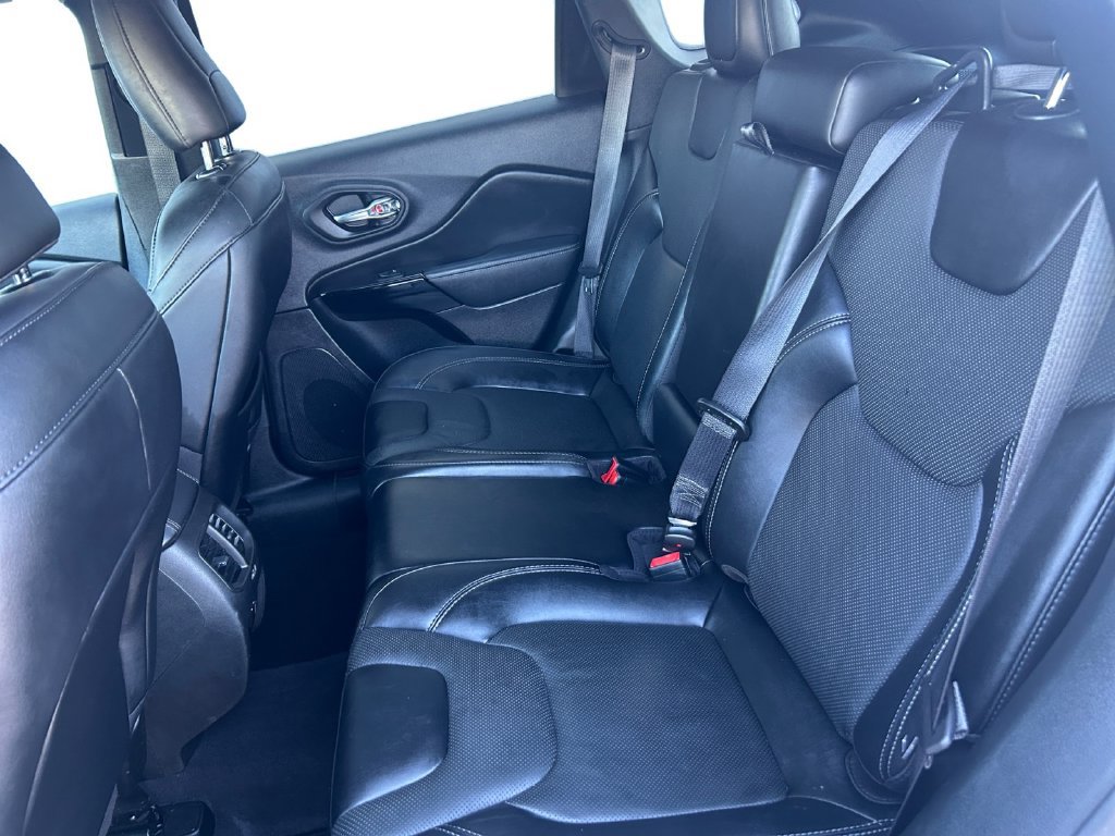 Used 2023 Jeep Cherokee Altitude Lux w/ Lux Elite Package AWD/4WD image 22