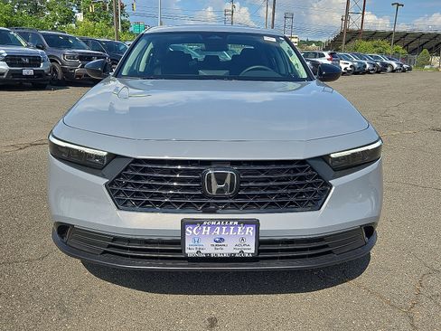 New 2026 Honda Accord SE image 2