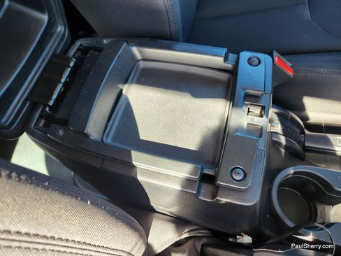 Used 2015 Jeep Wrangler Unlimited Sport image 39