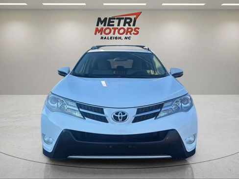 Used 2013 Toyota RAV4 XLE image 9