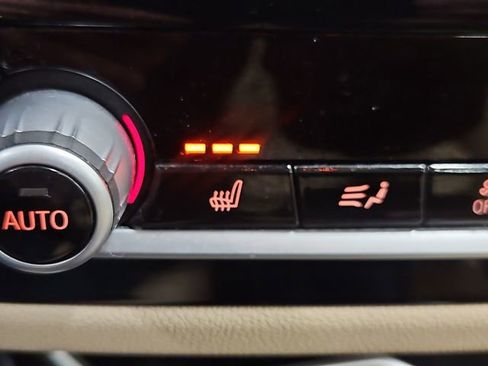 Used 2019 BMW X3 xDrive30i w/ Driving Assistance Package image 46