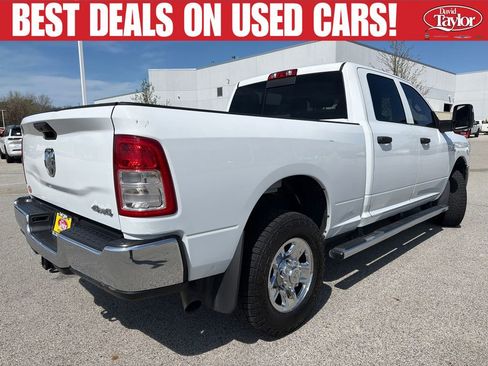 Used 2024 RAM 3500 Tradesman w/ Chrome Appearance Group AWD/4WD image 3