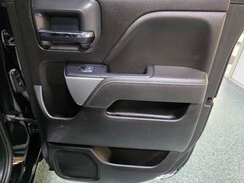 Used 2019 Chevrolet Silverado 1500 LT w/ All Star Edition image 23