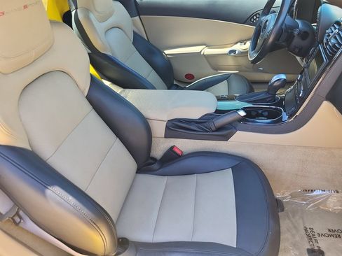 Used 2013 Chevrolet Corvette Grand Sport w/ 3LT Preferred Equipment Group RWD image 23