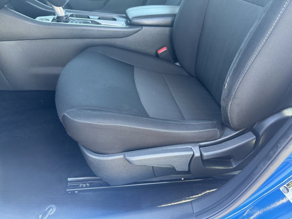 Used 2024 Nissan Sentra SV FWD image 10
