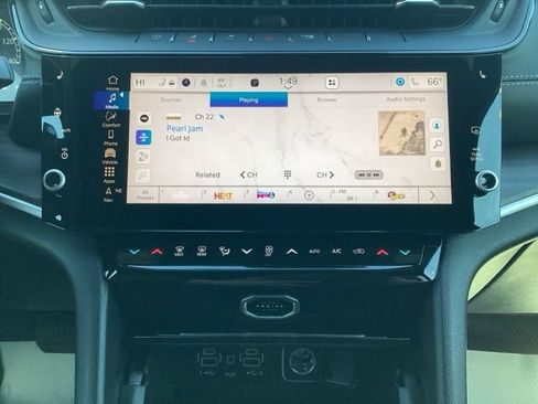 New 2026 Jeep Grand Cherokee L Limited w/ Limited Altitude Package AWD/4WD image 42