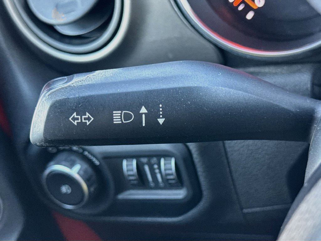 Used 2018 Jeep Wrangler Unlimited Sport S AWD/4WD image 12