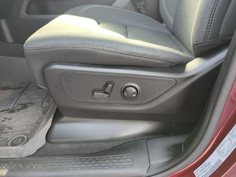 Used 2025 RAM 1500 Big Horn image 35