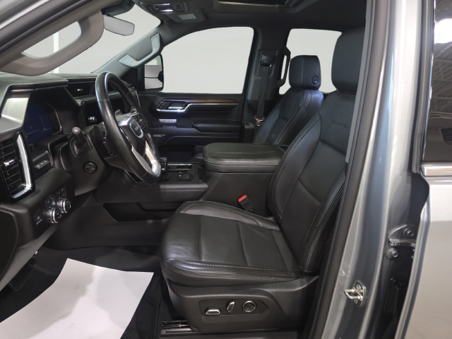 Used 2024 GMC Sierra 1500 Denali w/ Denali Reserve Package AWD/4WD image 12