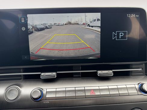 New 2026 Hyundai Kona SE FWD image 15
