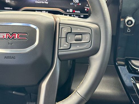 Used 2024 GMC Sierra 2500 AT4 w/ AT4 Premium Plus Package image 18