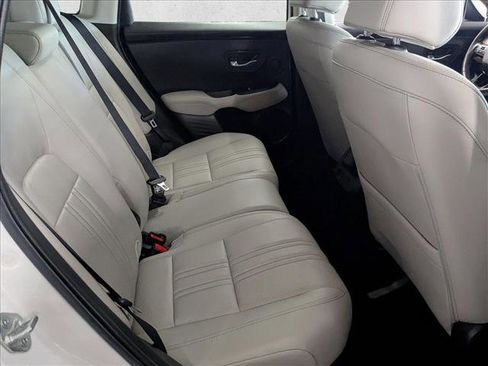 Used 2024 Honda HR-V EX-L image 20