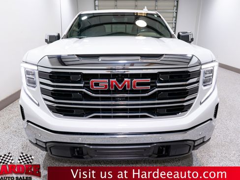Used 2025 GMC Sierra 1500 SLT w/ SLT Premium Plus Package image 7