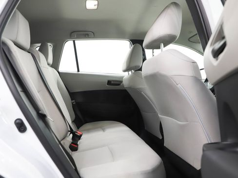 Used 2026 Toyota Corolla Cross L image 12