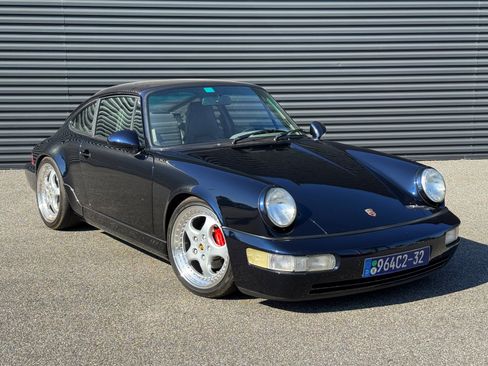 Used 1992 Porsche 911 Carrera image 10