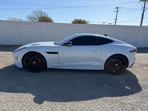 Used 2016 Jaguar F-TYPE R image 3