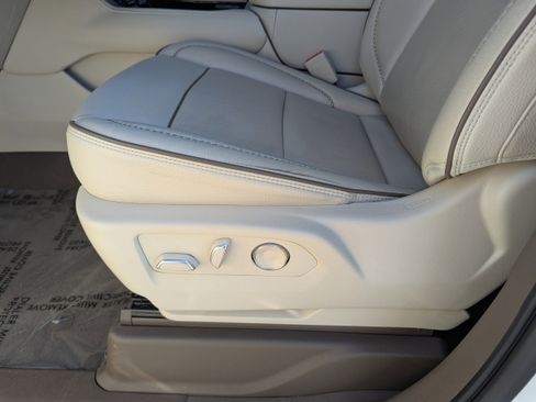 Used 2021 GMC Yukon Denali w/ Denali Ultimate Package image 27