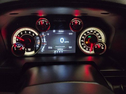 Used 2017 RAM 2500 Laramie w/ Sport Appearance Group image 43