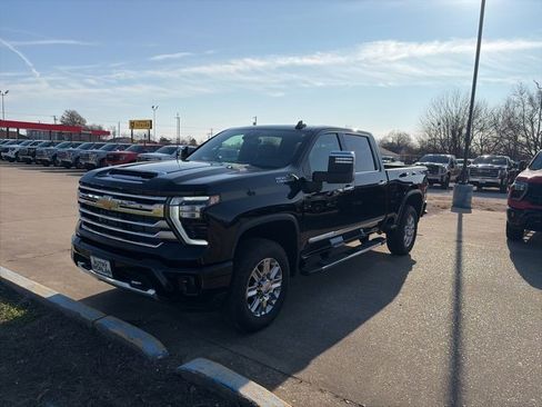 New 2026 Chevrolet Silverado 2500 High Country w/ High Country Premium Package image 2